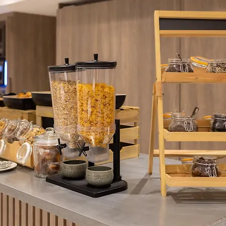 曼特浓俱乐部酒店 酒店